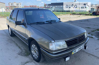 Хетчбек Peugeot 309 1986 в Первомайську