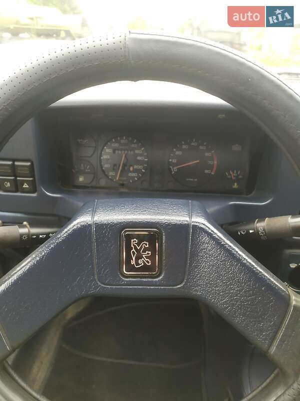 Хэтчбек Peugeot 309 1989 в Миргороде