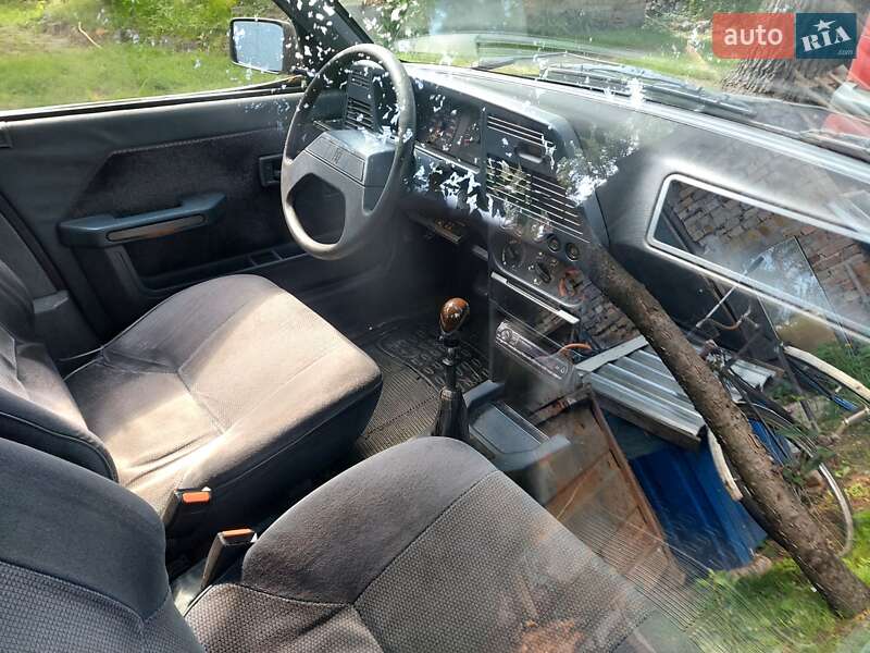 Хетчбек Peugeot 309 1986 в Ірпені