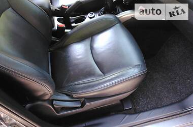 Позашляховик / Кросовер Peugeot 4007 2009 в 