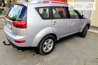 Внедорожник / Кроссовер Peugeot 4007 2010 в Черновцах