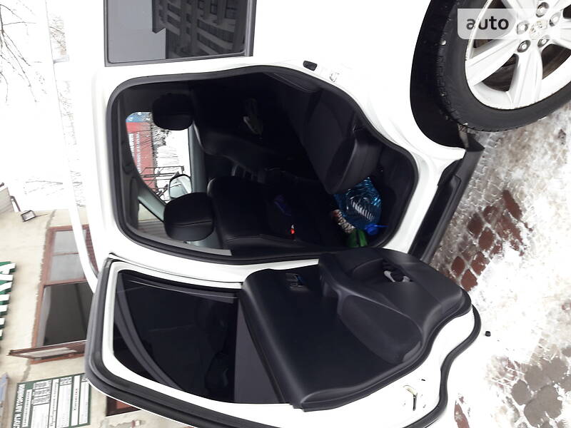 Внедорожник / Кроссовер Peugeot 4007 2011 в Львове