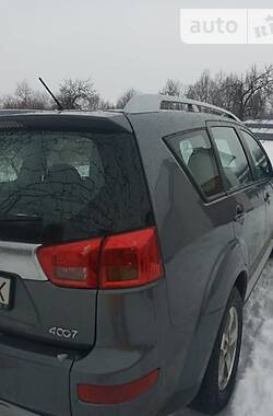 Позашляховик / Кросовер Peugeot 4007 2008 в Хусті