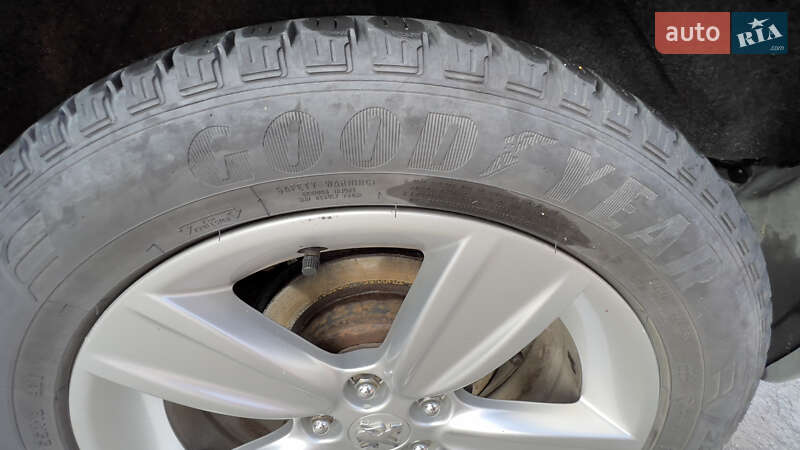 Внедорожник / Кроссовер Peugeot 4007 2010 в Теребовле