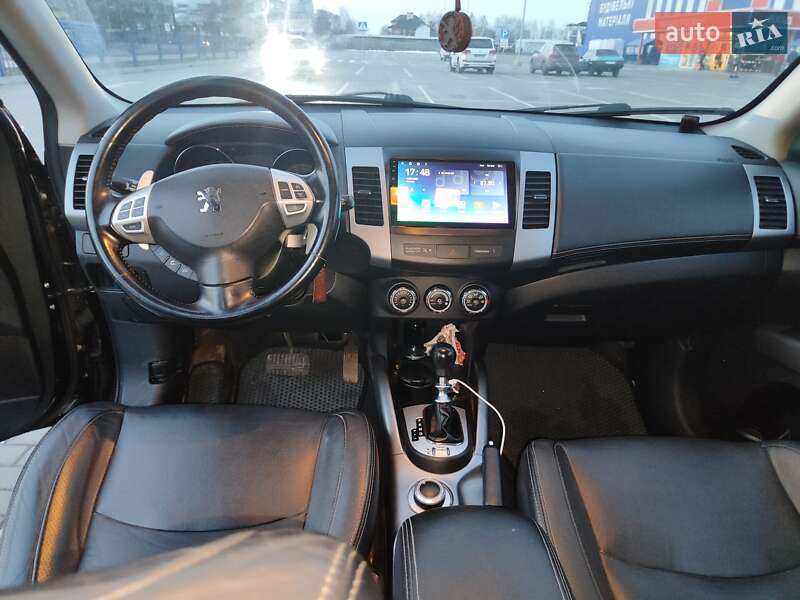Позашляховик / Кросовер Peugeot 4007 2010 в Шептицькому