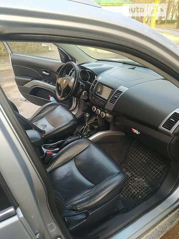 Позашляховик / Кросовер Peugeot 4007 2007 в Яворові