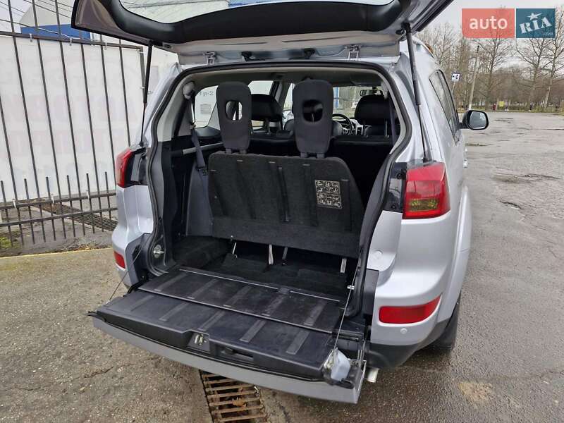 Позашляховик / Кросовер Peugeot 4007 2008 в Миколаєві
