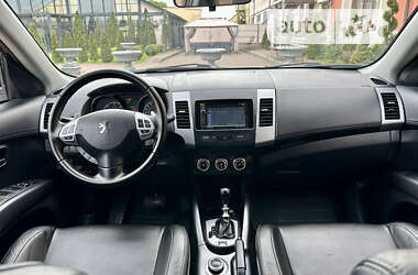 Внедорожник / Кроссовер Peugeot 4007 2012 в Стрые