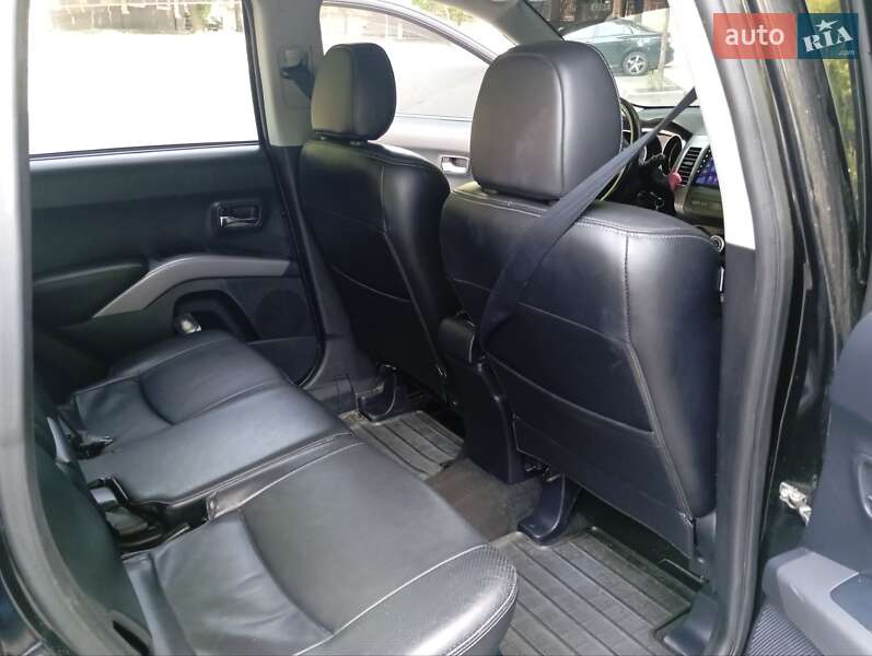 Позашляховик / Кросовер Peugeot 4007 2008 в Миколаєві