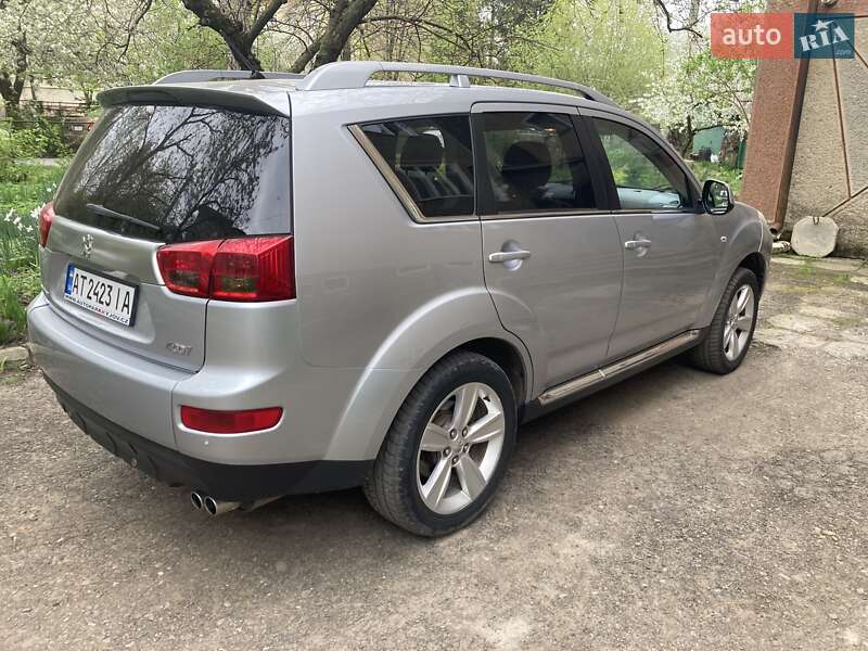 Позашляховик / Кросовер Peugeot 4007 2010 в Коломиї