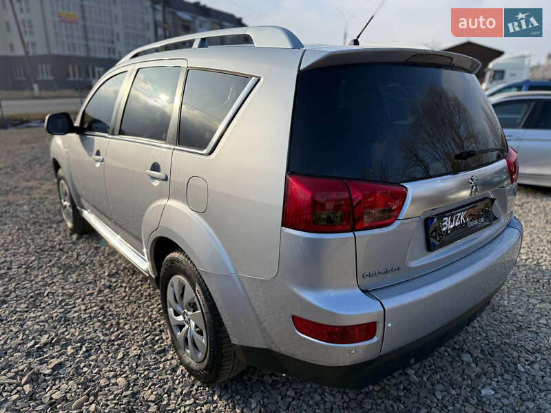 Внедорожник / Кроссовер Peugeot 4007 2011 в Коломые