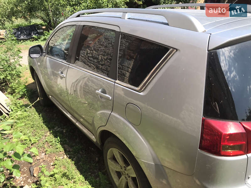 Внедорожник / Кроссовер Peugeot 4007 2010 в Мурафе