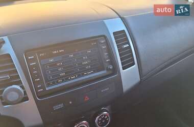 Внедорожник / Кроссовер Peugeot 4007 2012 в 