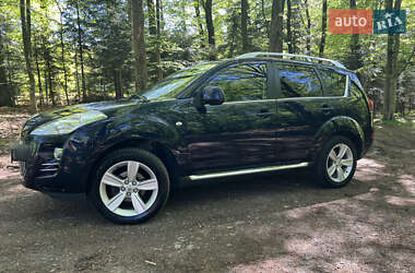 Позашляховик / Кросовер Peugeot 4007 2010 в 