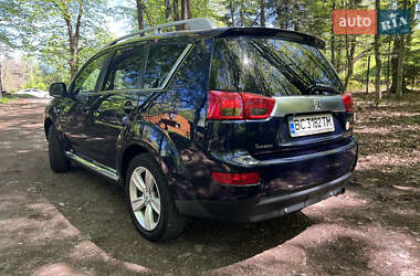 Позашляховик / Кросовер Peugeot 4007 2010 в 