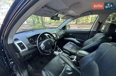 Позашляховик / Кросовер Peugeot 4007 2010 в 