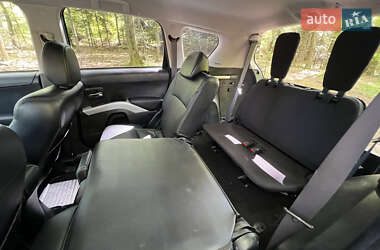 Позашляховик / Кросовер Peugeot 4007 2010 в 