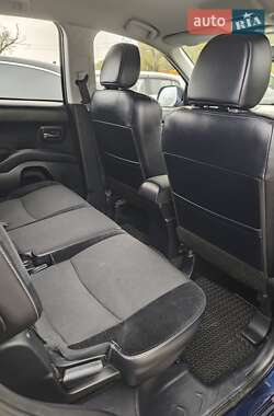 Внедорожник / Кроссовер Peugeot 4007 2011 в 