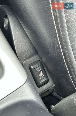 Позашляховик / Кросовер Peugeot 4007 2011 в 
