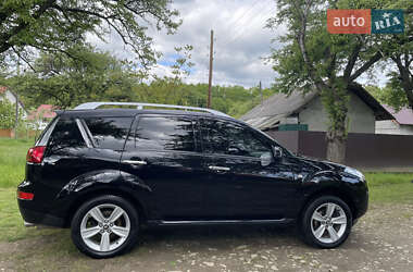 Позашляховик / Кросовер Peugeot 4007 2011 в 