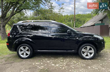 Позашляховик / Кросовер Peugeot 4007 2011 в 