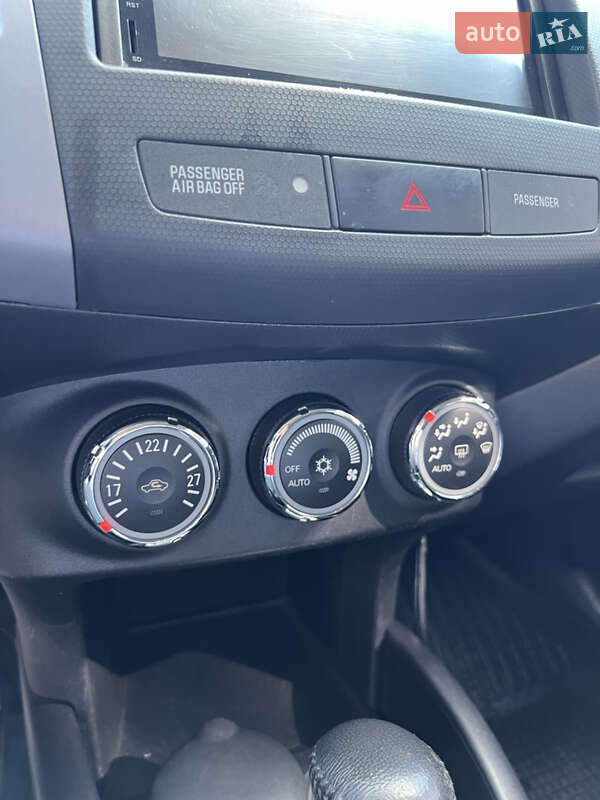 Внедорожник / Кроссовер Peugeot 4007 2011 в Львове