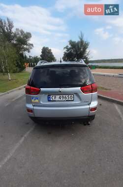Внедорожник / Кроссовер Peugeot 4007 2009 в 