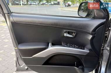 Внедорожник / Кроссовер Peugeot 4007 2011 в 