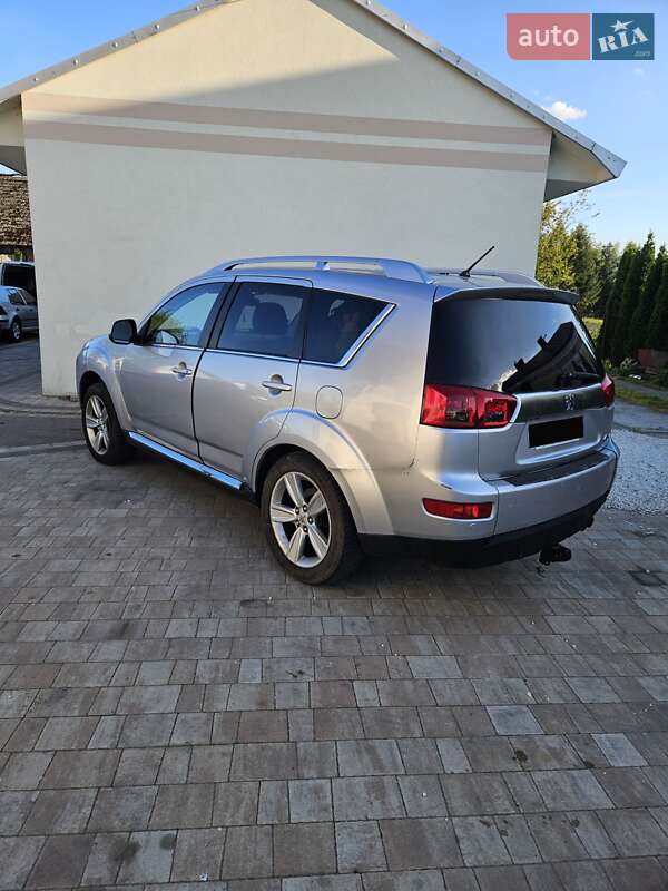 Позашляховик / Кросовер Peugeot 4007 2009 в Калуші