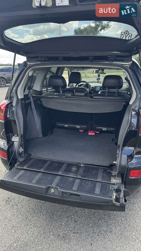 Позашляховик / Кросовер Peugeot 4007 2010 в Києві