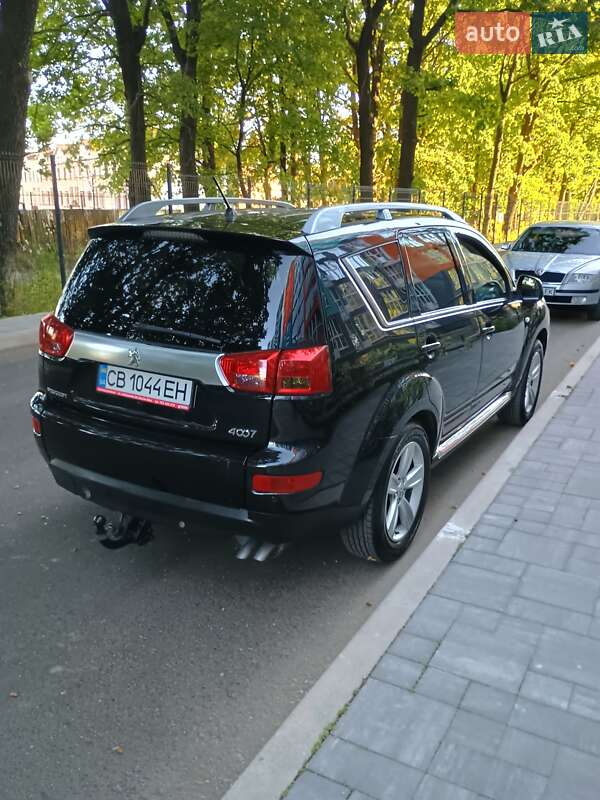 Позашляховик / Кросовер Peugeot 4007 2008 в Чернігові