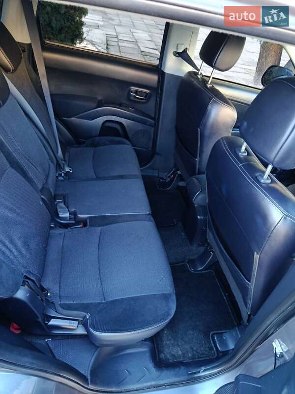 Позашляховик / Кросовер Peugeot 4007 2011 в Радивиліві фото 17 Позашляховик / Кросовер Peugeot 4007 2011 в Радивиліві