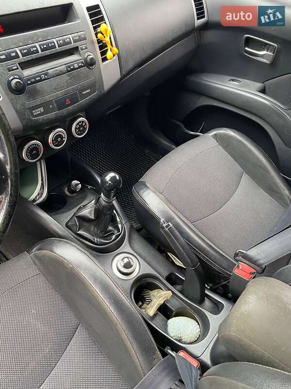 Внедорожник / Кроссовер Peugeot 4007 2007 в Коломые