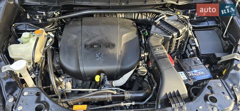 Внедорожник / Кроссовер Peugeot 4007 2010 в Тернополе