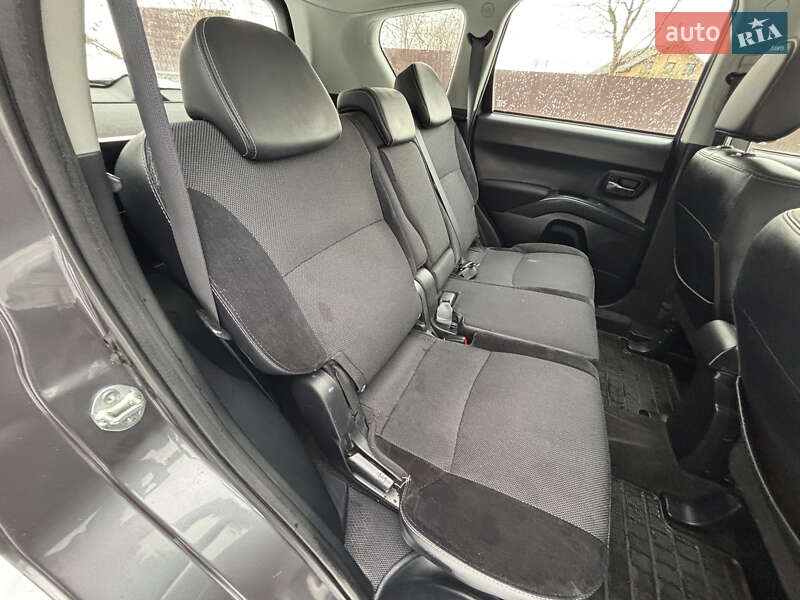 Позашляховик / Кросовер Peugeot 4007 2010 в Надвірній