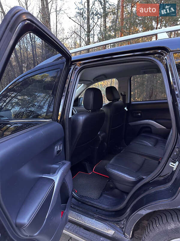 Внедорожник / Кроссовер Peugeot 4007 2009 в Славуте фото 38 Внедорожник / Кроссовер Peugeot 4007 2009 в Славуте