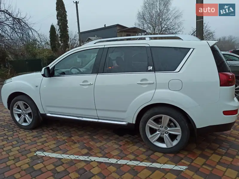 Peugeot 4007 2011 VIN VF3VV4HK8BZ801411 фото оголошення 4 з 49