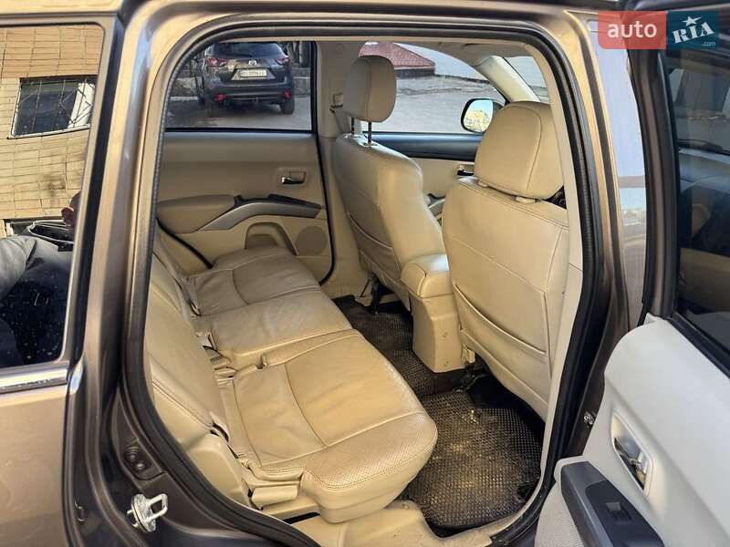 Внедорожник / Кроссовер Peugeot 4007 2012 в Полтаве