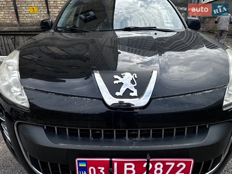 Peugeot 4007