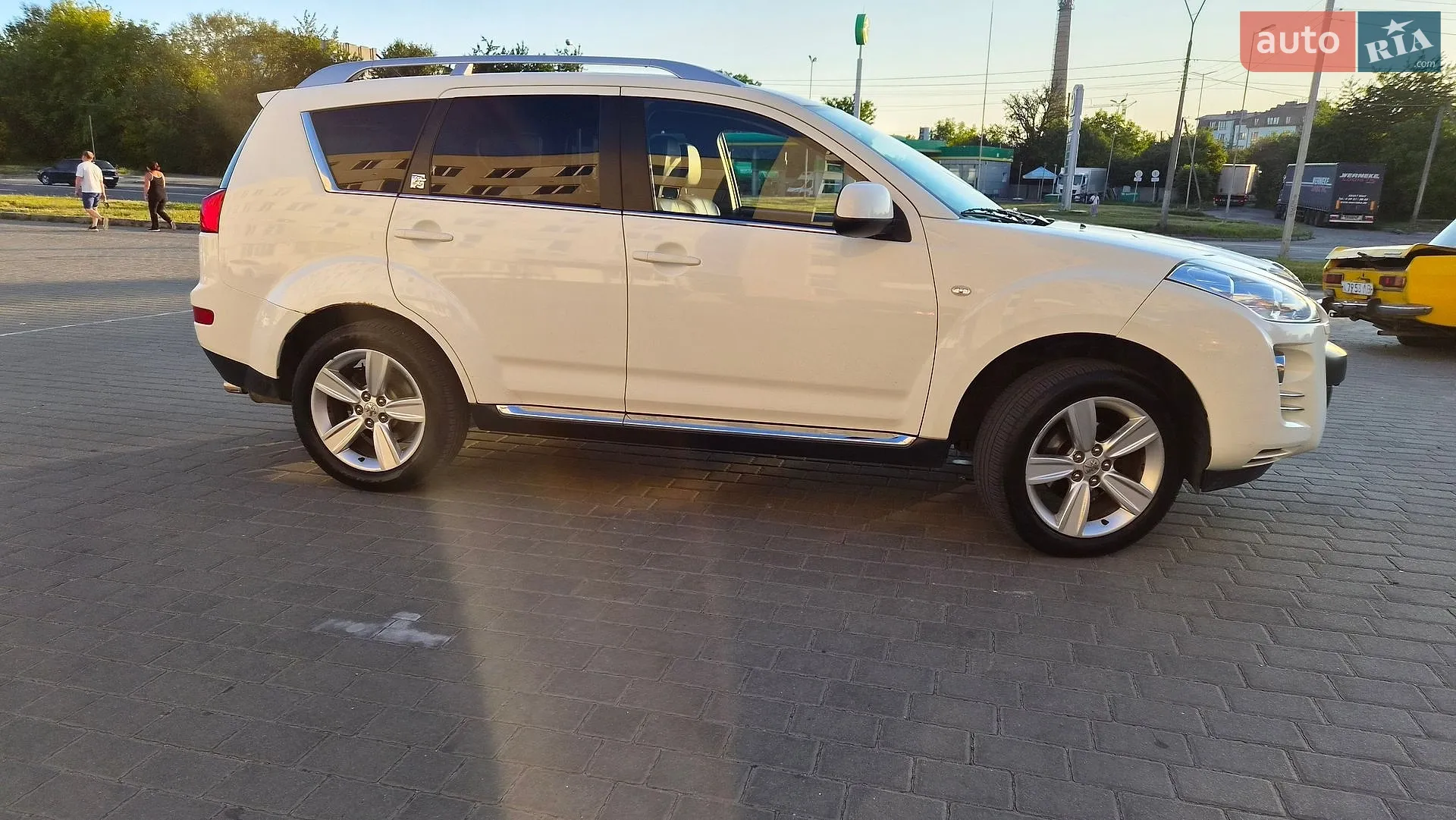 2010 Peugeot 4007 - мініатюра 4