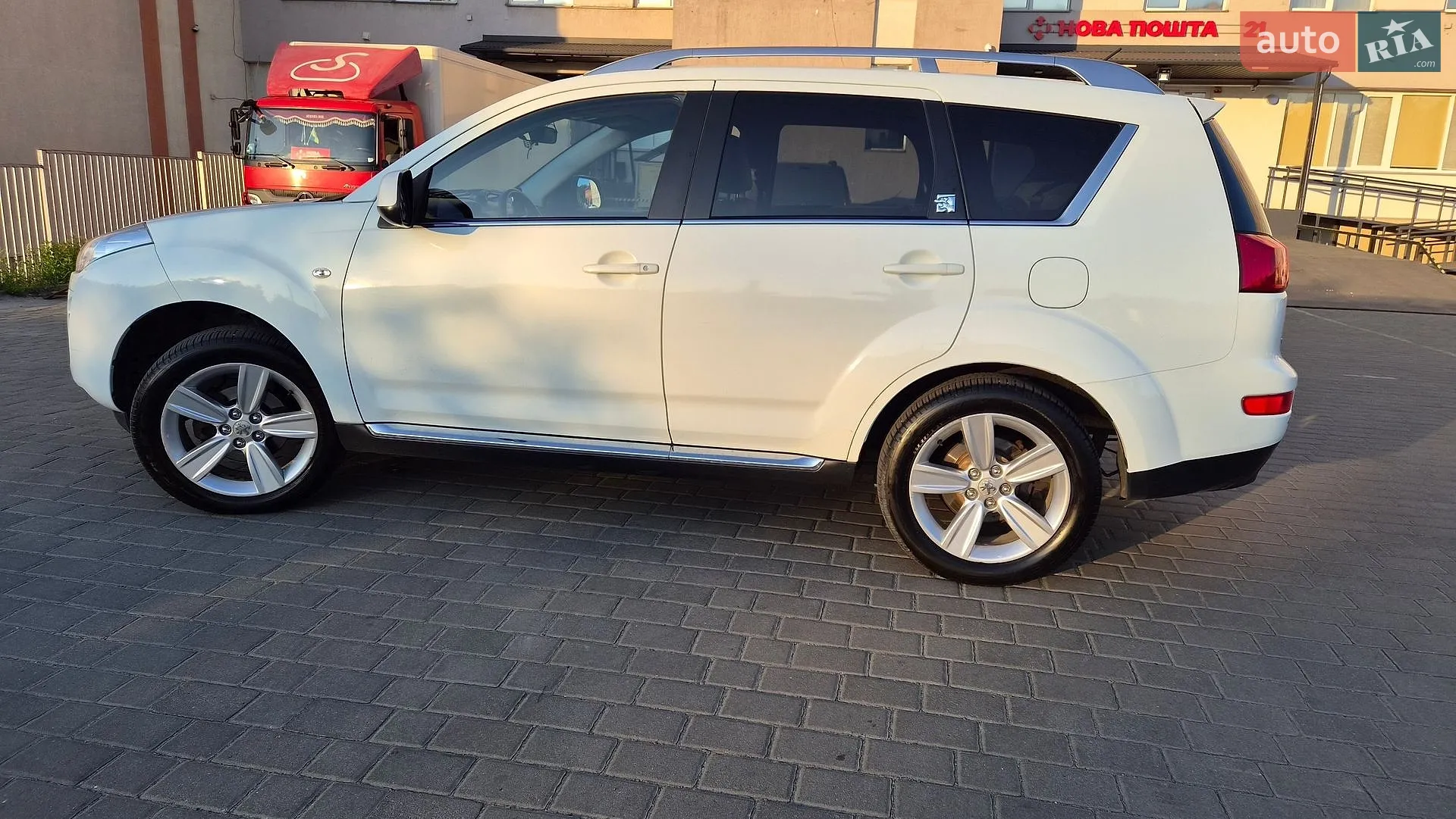 2010 Peugeot 4007 - мініатюра 8