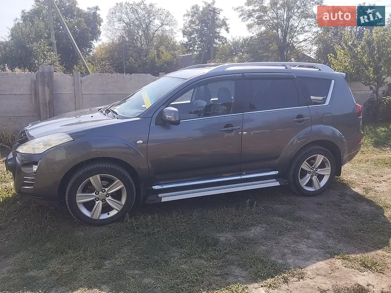 Peugeot 4007