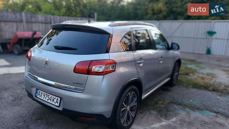 Позашляховик / Кросовер Peugeot 4008 2014 в Черкасах