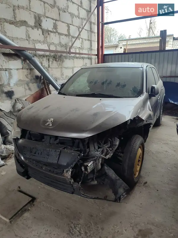Peugeot 4008