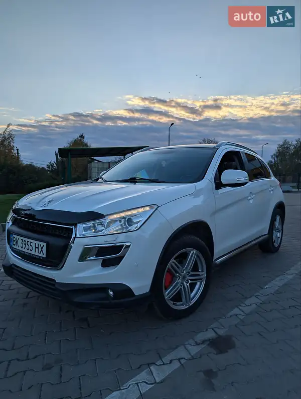 Peugeot 4008