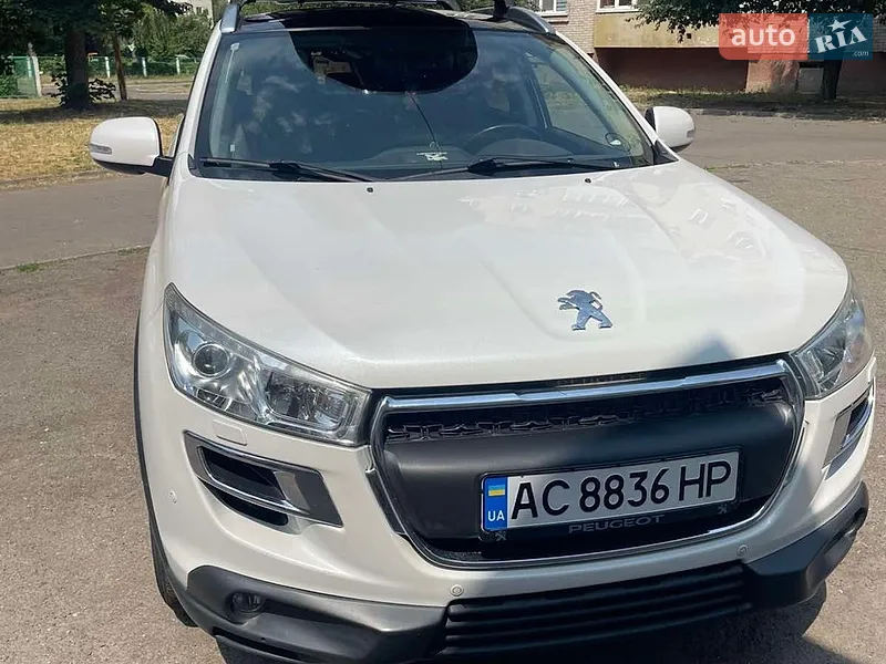 Peugeot 4008 2012