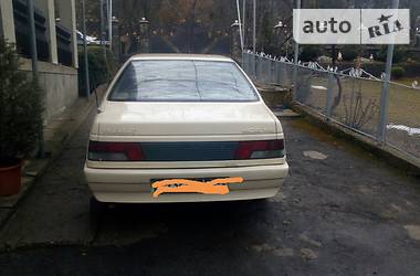 Седан Peugeot 405 1989 в Иршаве