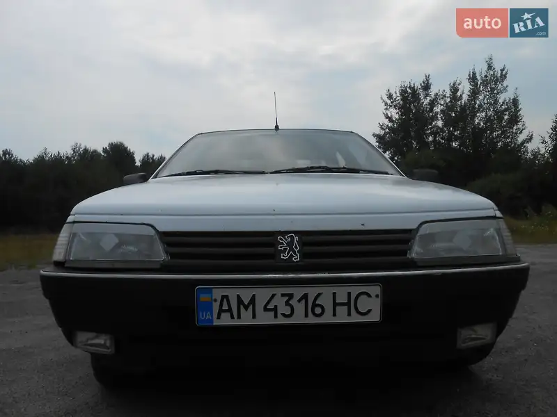 Peugeot 405