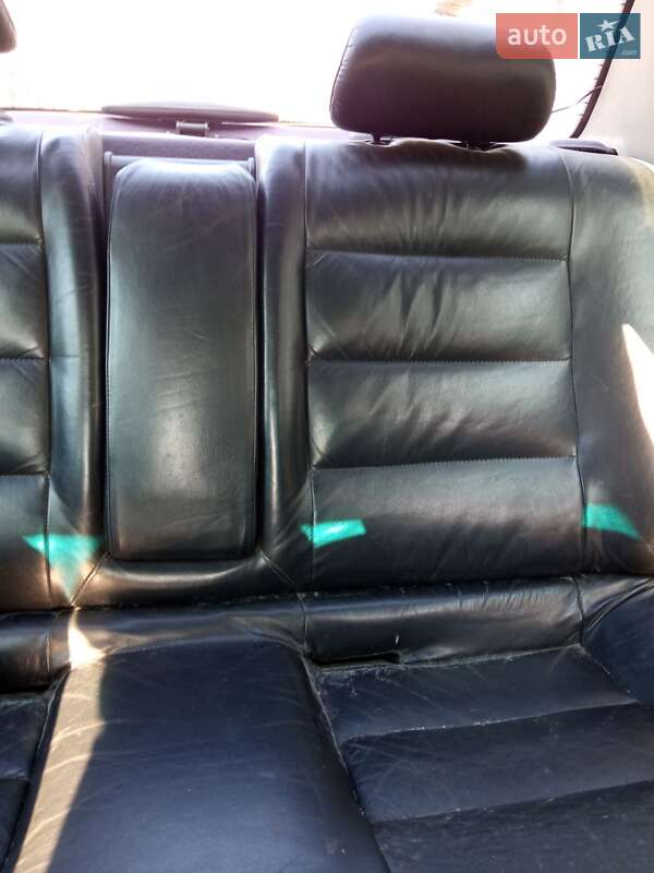 Седан Peugeot 405 1987 в Львове