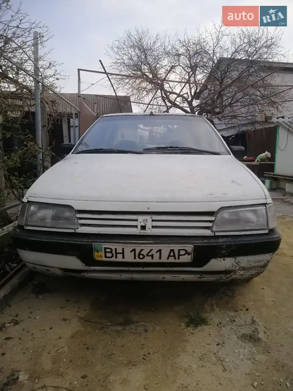 Peugeot 405 1988